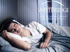 sleep-senses-man-sleeping-in-bed-at-night-wbblog4